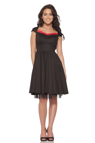 9052 Vivian Dress in Black